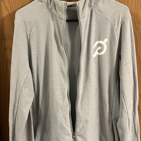 Peloton x lululemon Surge Men’s Light Gray Zip-Up Sweater Medium - Picture 11 of 14